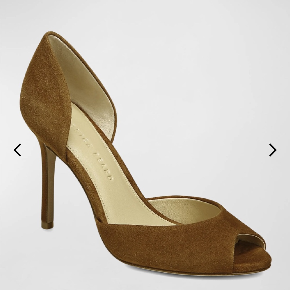 Veronica Beard NWOT size 6  Suede “Gadot” Pumps